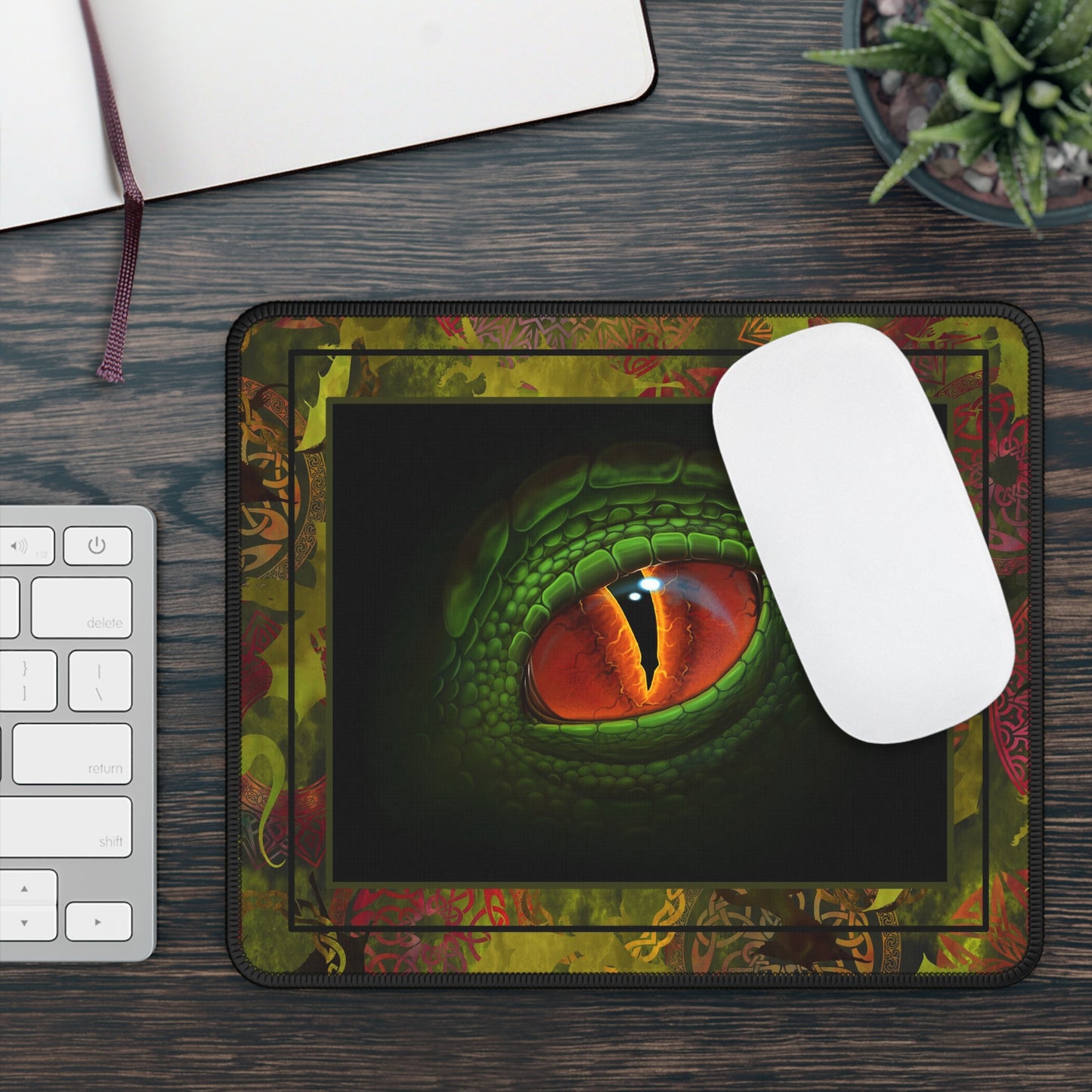 Mouse Pad-Gaming;  9x7 - "Dragons"  [Green Tonal-Green Eye]