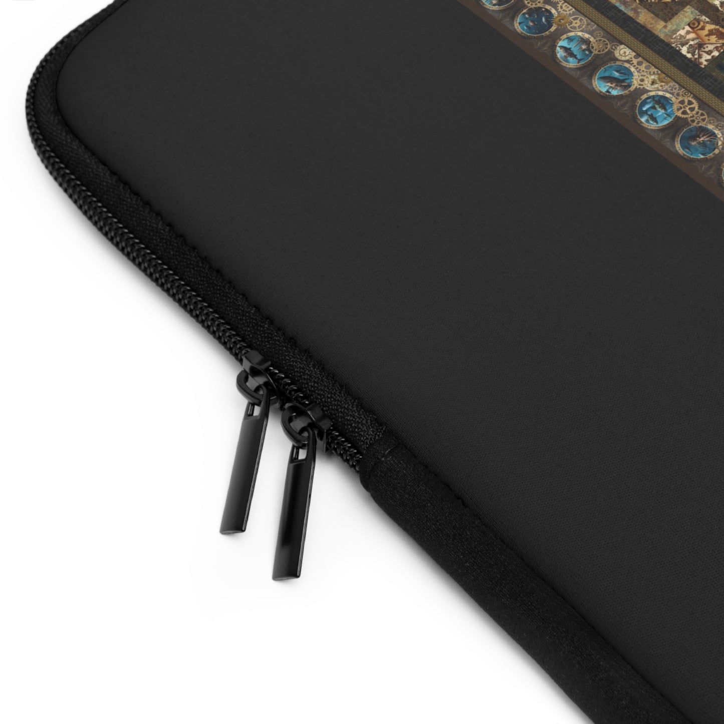 Laptop Sleeve (Sizes: 13", 15", 17"):  Steampunk Menagerie [Animals-Quilt]