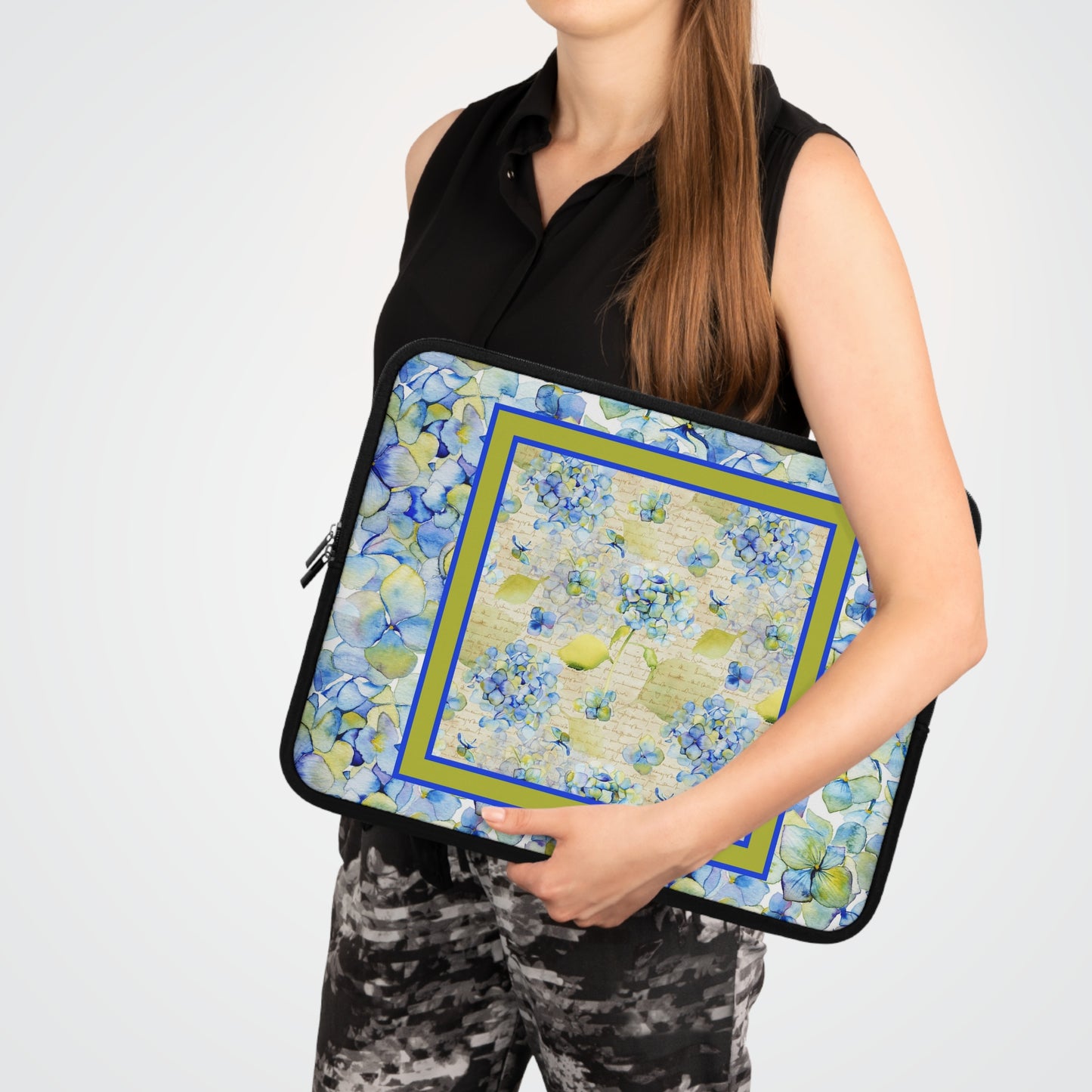Laptop Sleeve  (Sizes:  13", 15", 17") - "Leah"- From In the Beginning Fabrics