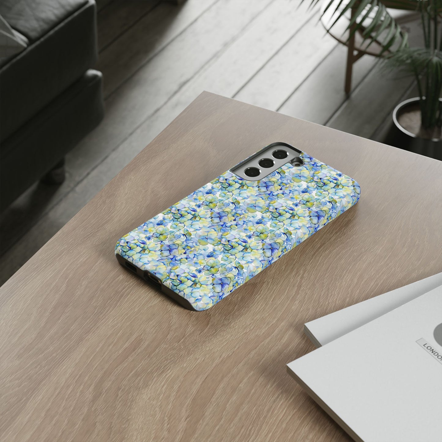 Samsung Galaxy S22 - Tough Case-Phone Case:  Leah [Flower Petals]