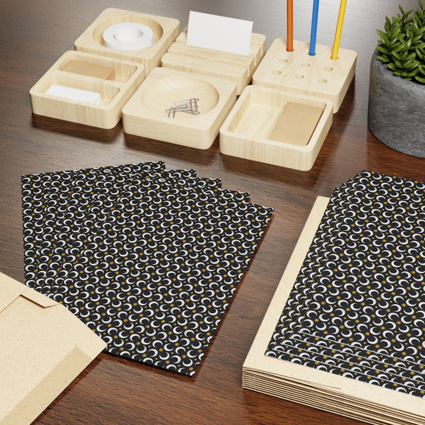 NOTE CARDS: CELESTIAL [Moons and Stars - Black/Gold]