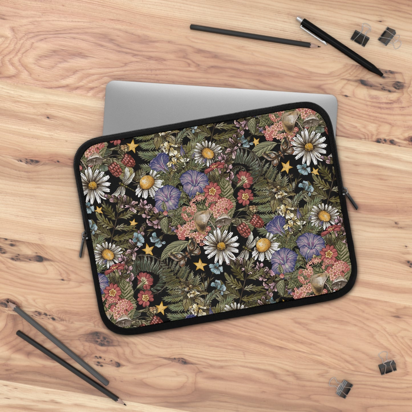 Laptop Sleeve:  [SUN-MOON-STARS]:  Flowers