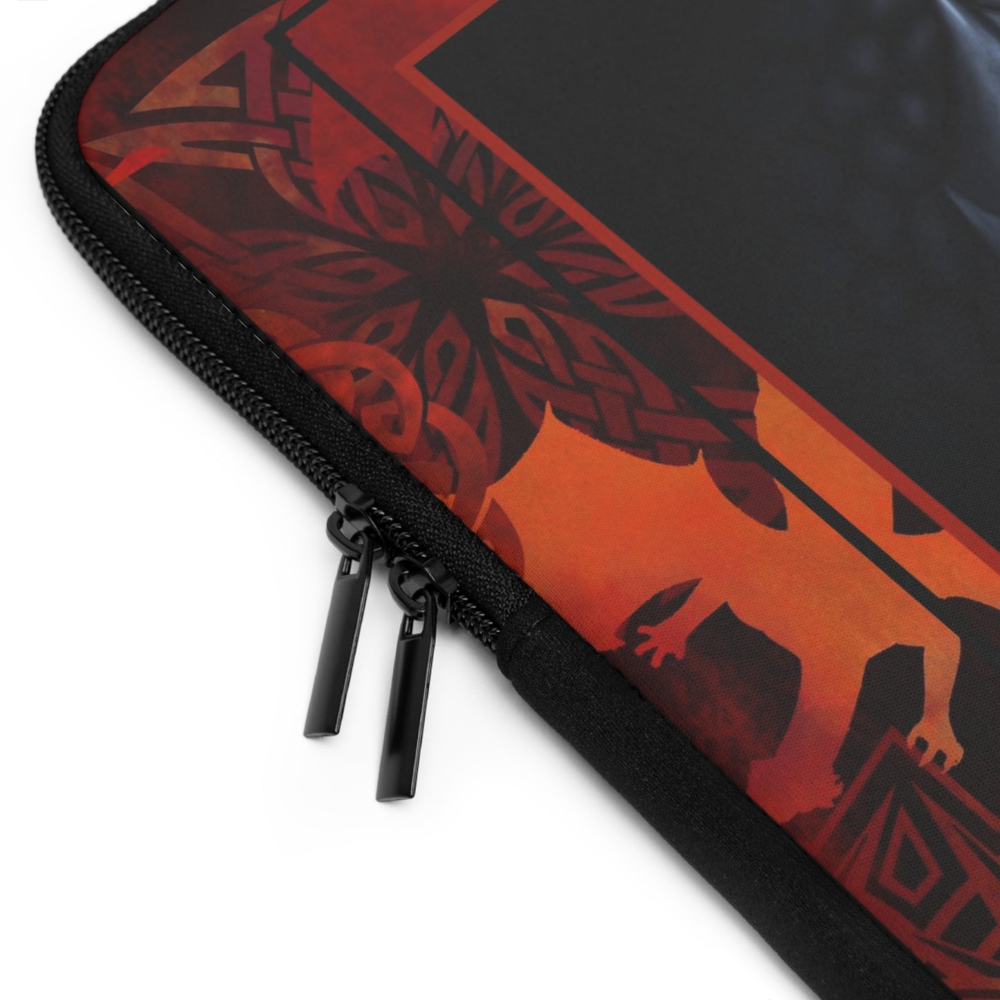 Laptop Sleeve  (Sizes:  13", 15", 17") - [Dragons:  Red Tonal-Black/White Eye]