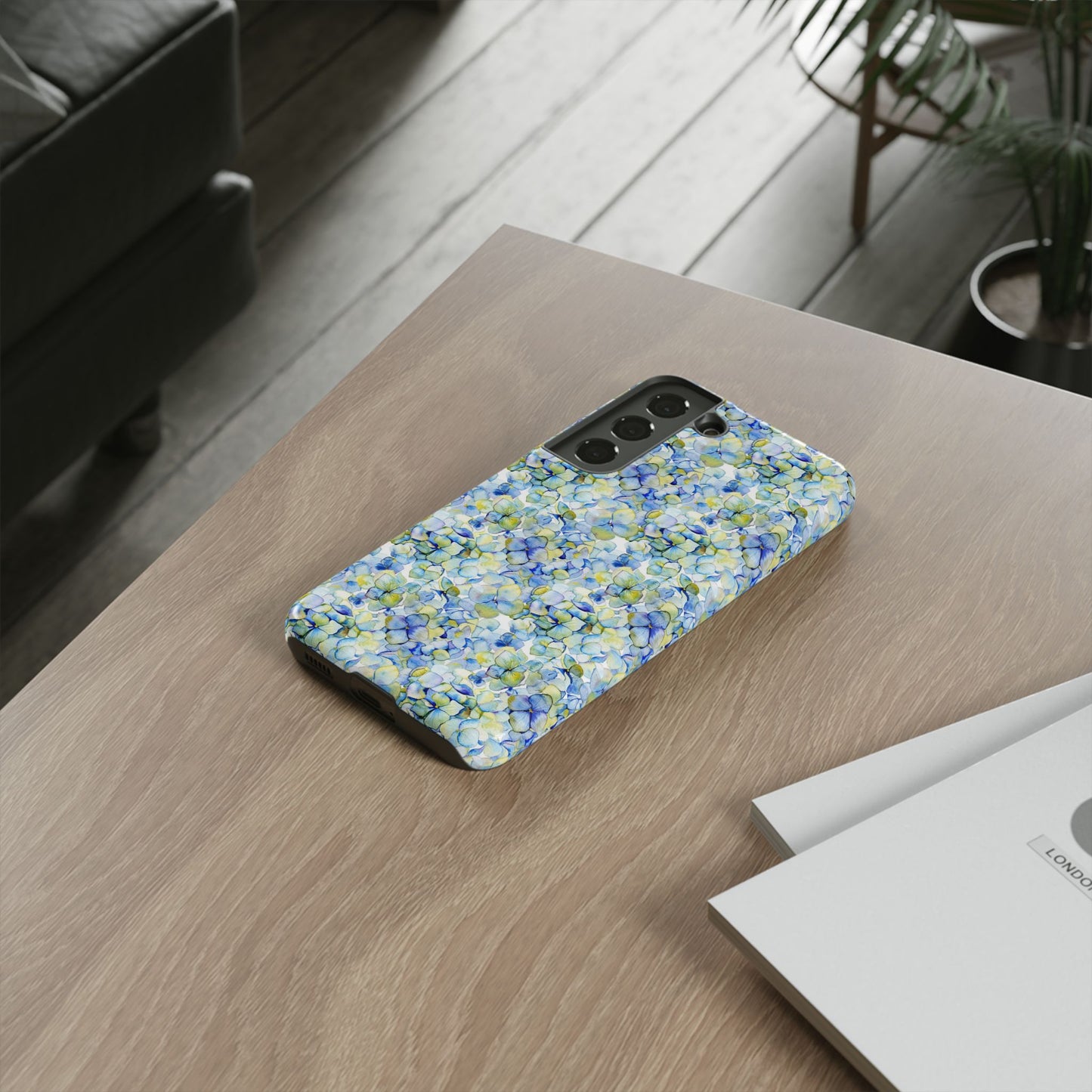 Samsung Galaxy S22 - Tough Case-Phone Case:  Leah [Flower Petals]